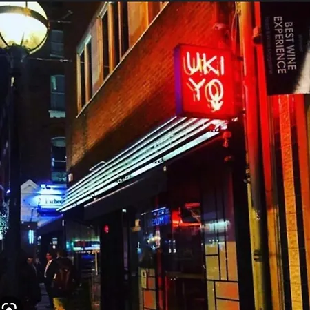 בית נופש Charming Townhouse