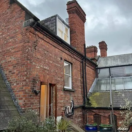 Дом отдыха Charming Townhouse Дублин