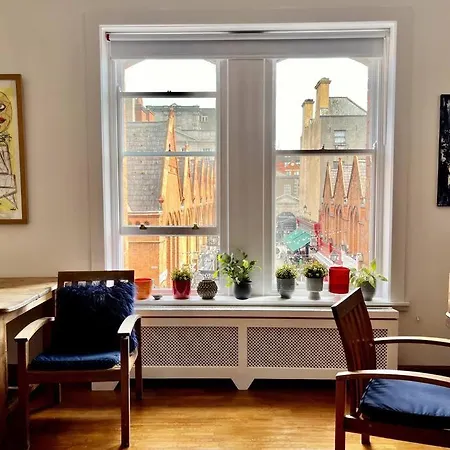 Charming Townhouse Nyaraló