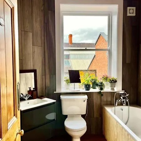 Дом отдыха Charming Townhouse