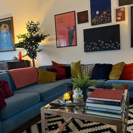 Charming Townhouse Dublin