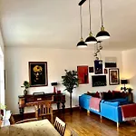 Hébergement de vacances Charming Townhouse *